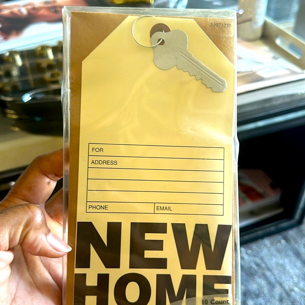 40-count set of New 🏡 Home Stationary. Get all 4 for $20.